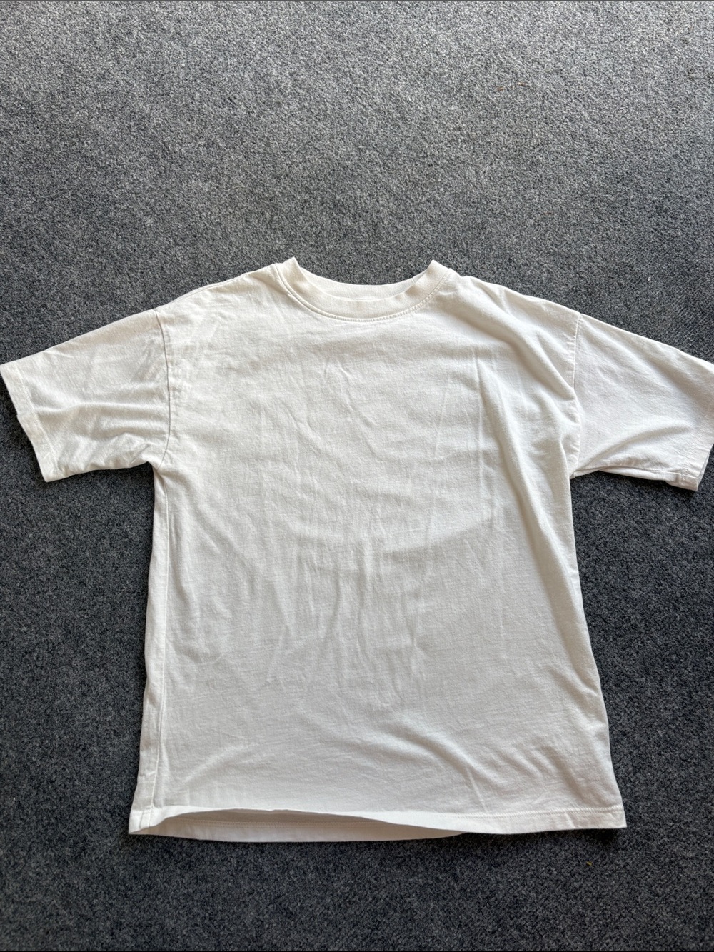 Boy’s GAP White Short Sleeve Crewneck Tee - Original Tee - Size XL (12)